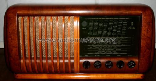 FM4; Magnadyne Radio; (ID = 565965) Radio