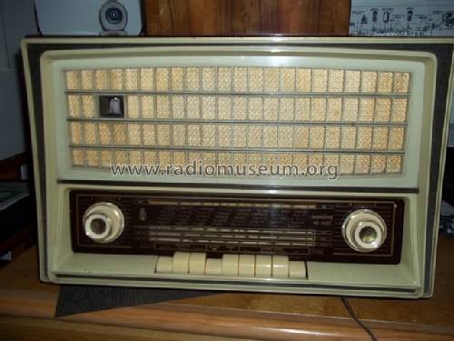MD6022; Magnadyne Radio; (ID = 1376918) Radio