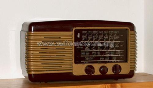 Magnadyne Mobile radio d'epoca Magnadyne S27 