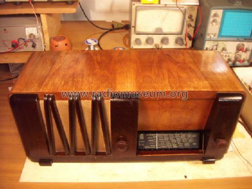 S33; Magnadyne Radio; (ID = 1109247) Radio