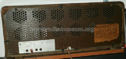 S33; Magnadyne Radio; (ID = 1427410) Radio