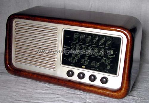 SV37; Magnadyne Radio; (ID = 244295) Radio