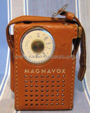 AM-23 ; Magnavox Co., (ID = 2894081) Radio