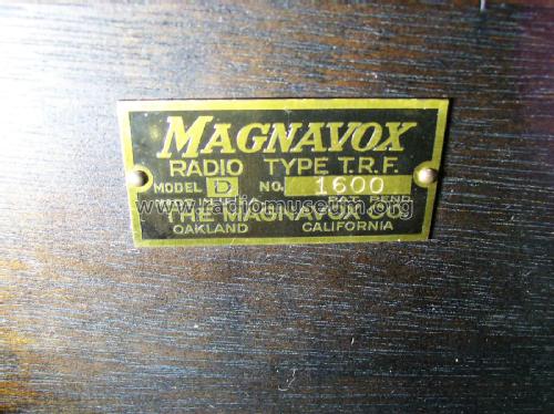 D ; Magnavox Co., (ID = 2626948) Radio