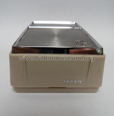 Eight Transistor 2-AM-81; Magnavox Co., (ID = 2313655) Radio
