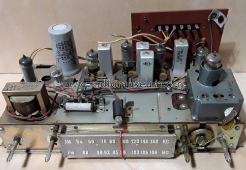 FM-40 ; Magnavox Co., (ID = 2407577) Radio