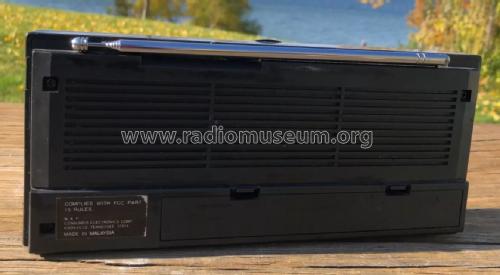 Stereo Receiver D-1670; Philips Magnavox (ID = 3063822) Radio