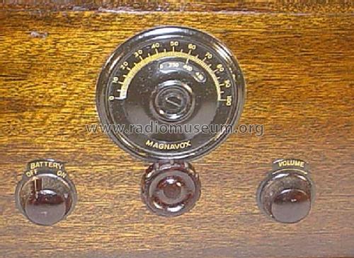 Single Dial 10 Ch= D; Magnavox Co., (ID = 288635) Radio