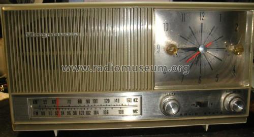 1FM063; Magnavox Co., (ID = 1358151) Radio