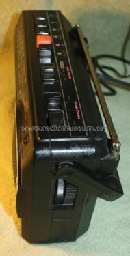 AC-DC Operation - Radio Cassette Recorder - One Chip - Integrated Tuner D7180; Magnavox Co., (ID = 1707246) Radio