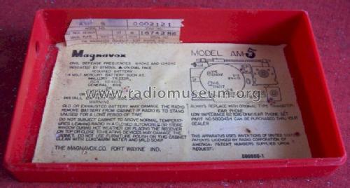 AM5 ; Magnavox Co., (ID = 986285) Radio