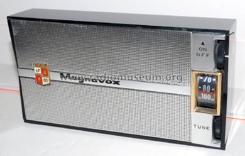 8 Transistor Bolero AM-84; Magnavox Co., (ID = 2051346) Radio