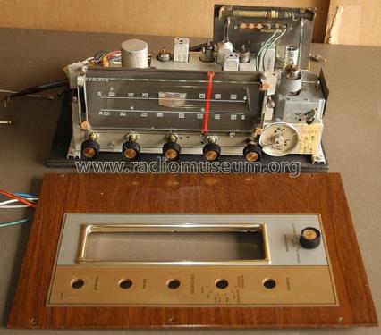 Console Tuner 7909-10; Magnavox Co., (ID = 1603091) Radio