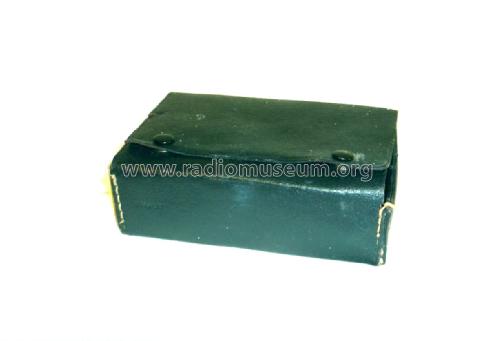 Rover 8 Transistor 2-AM-802; Magnavox Co., (ID = 2316137) Radio