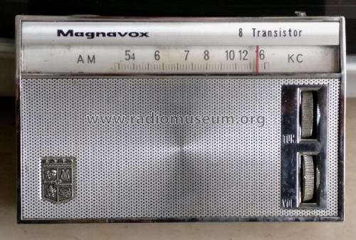 Rover 8 Transistor 2-AM-802; Magnavox Co., (ID = 2317432) Radio