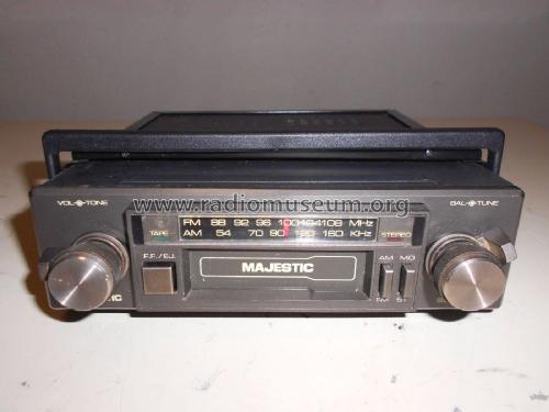 Stereo Car Cassette Receiver SD 602C; Majestic, New (ID = 2284214) Car Radio
