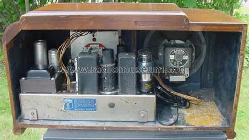 86 ; Majestic Radio & (ID = 1279154) Radio