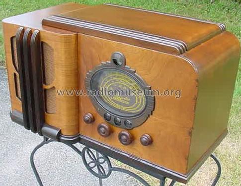 86 ; Majestic Radio & (ID = 1279158) Radio