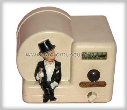 Charlie McCarthy Ch= 1 or 2; Majestic Radio & (ID = 242193) Radio