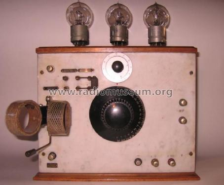 Poste à 3 lampes ; Manufacture de TSF (ID = 402382) Radio