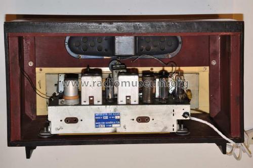 UM-2102; Marconi Española S.A (ID = 855546) Radio