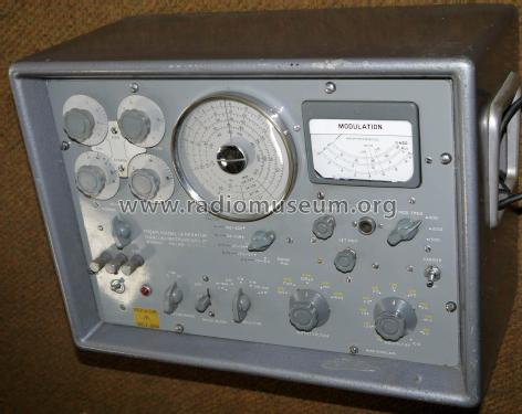 FM/AM Signal Generator TF995A/5; Marconi Instruments, (ID = 2118132) Equipment