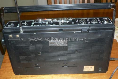 National Panasonic 4-Band Radio Cassette Recorder RQ-4050FD; Panasonic, (ID = 1346371) Radio