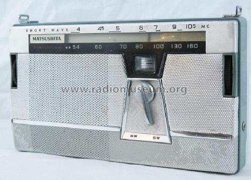 Matsushita Panasonic 8 Transistor 2 Band T-22U; Panasonic, (ID = 1426630) Radio