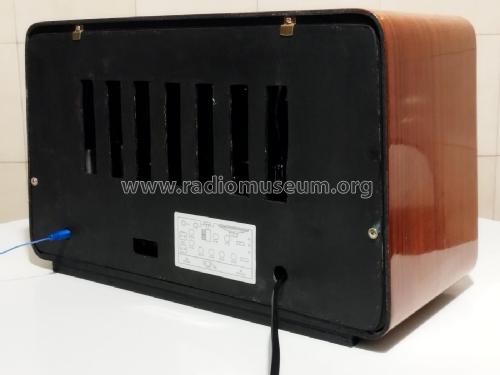 Receptor Superheterodino 8 válvulas ERM Universal adaptado a 240 V; Maymó, Escuela Radio (ID = 3173621) Radio