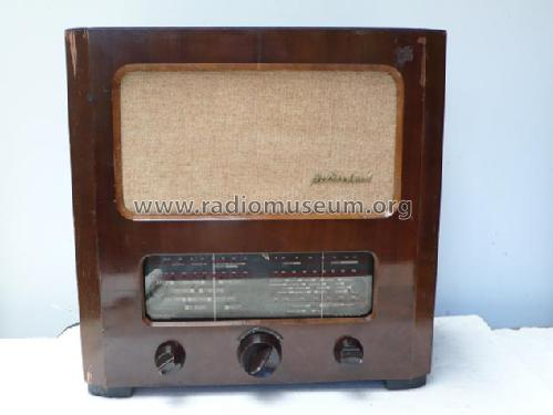 151; McMichael Radio Ltd. (ID = 1670030) Radio