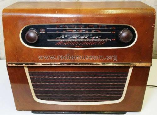 Clubman 535; McMichael Radio Ltd. (ID = 2654596) Radio