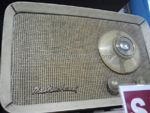 M105R ; McMichael Radio Ltd. (ID = 1506434) Radio