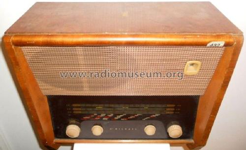 FM55; McMichael Radio Ltd. (ID = 2717367) Radio