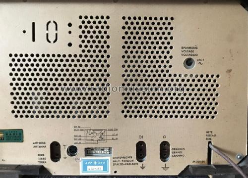 368A ; Mediator; La Chaux- (ID = 2982215) Radio