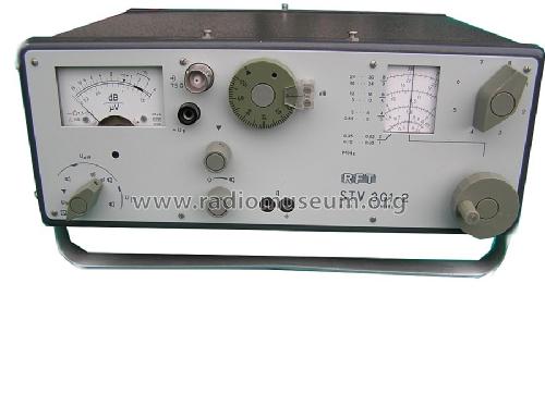 Selektives Mikro-Voltmeter STV 301-2; Messelektronik (ID = 467802) Equipment