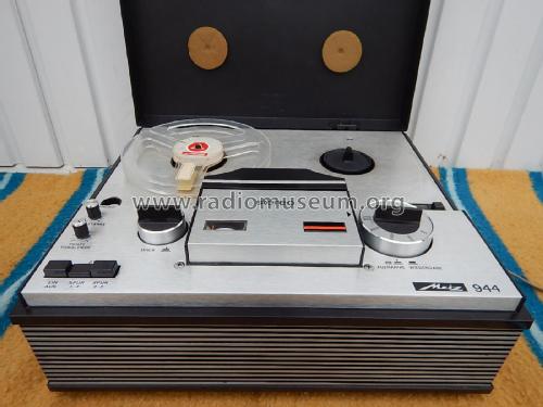944; Metz Transformatoren (ID = 1964811) R-Player