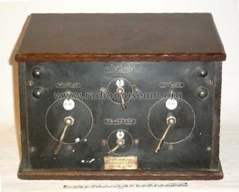 Midget M 10; Michigan Radio Corp. (ID = 73351) Radio