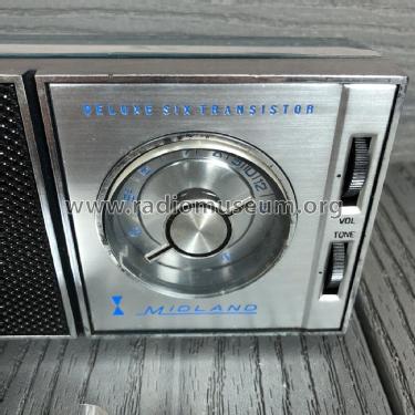 Deluxe Six Transistor 11-406; Midland (ID = 2805409) Radio