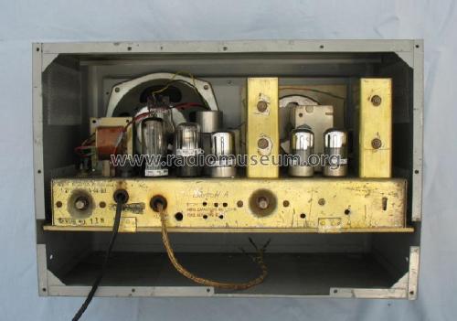 Receiver R-100/URR ; MILITARY U.S. (ID = 1211759) Radio