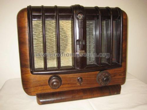 386; Minerva-Radio (ID = 1940137) Radio