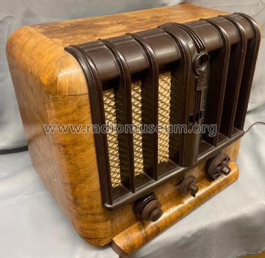 386-W; Minerva-Radio (ID = 2717919) Radio