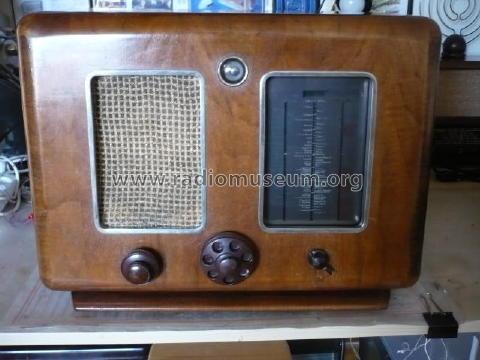 396A; Minerva Radio; Paris (ID = 608371) Radio