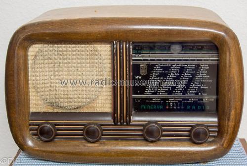 456; Minerva Radio; Paris (ID = 2030211) Radio