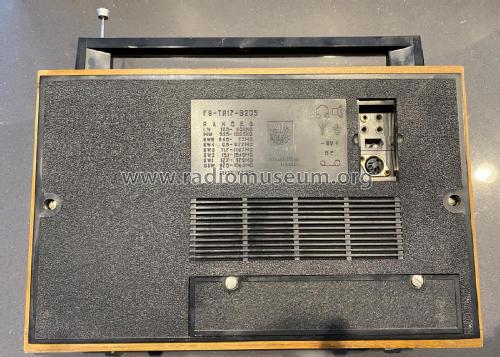 Astrad F8-TR17-B205; Minsk Radio Works; (ID = 2671459) Radio