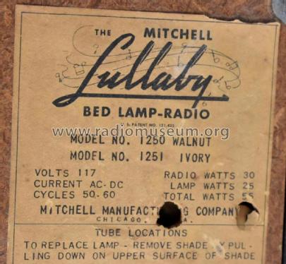 Lullaby Bed Lamp Radio S1250; Mitchell (ID = 2689232) Radio