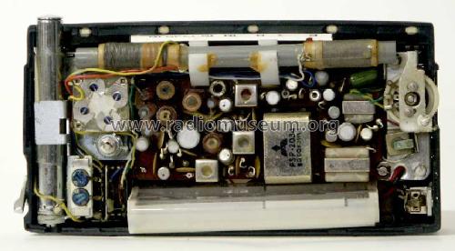 8X-910 L; Mitsubishi Electric (ID = 206499) Radio