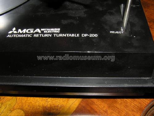 MGA Automatic Return Turntable DP-200; Mitsubishi Electric (ID = 1458024) Sonido-V