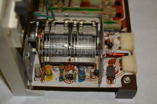 R46; Mivar VAR; Milano (ID = 2402337) Radio