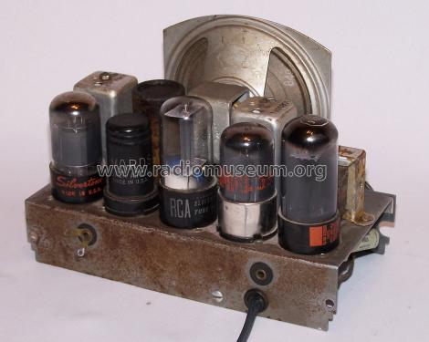 04BR-511A Order= P462 B 511 ; Montgomery Ward & Co (ID = 1404350) Radio