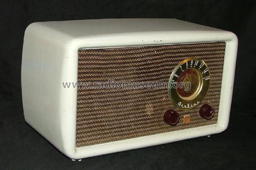 Airline 05-HA-1554 ; Montgomery Ward & Co (ID = 1967247) Radio